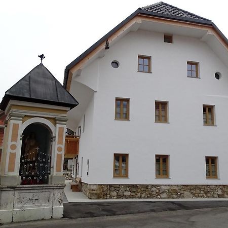 Apartmaji Pri Marodnu Bohinj Buitenkant foto
