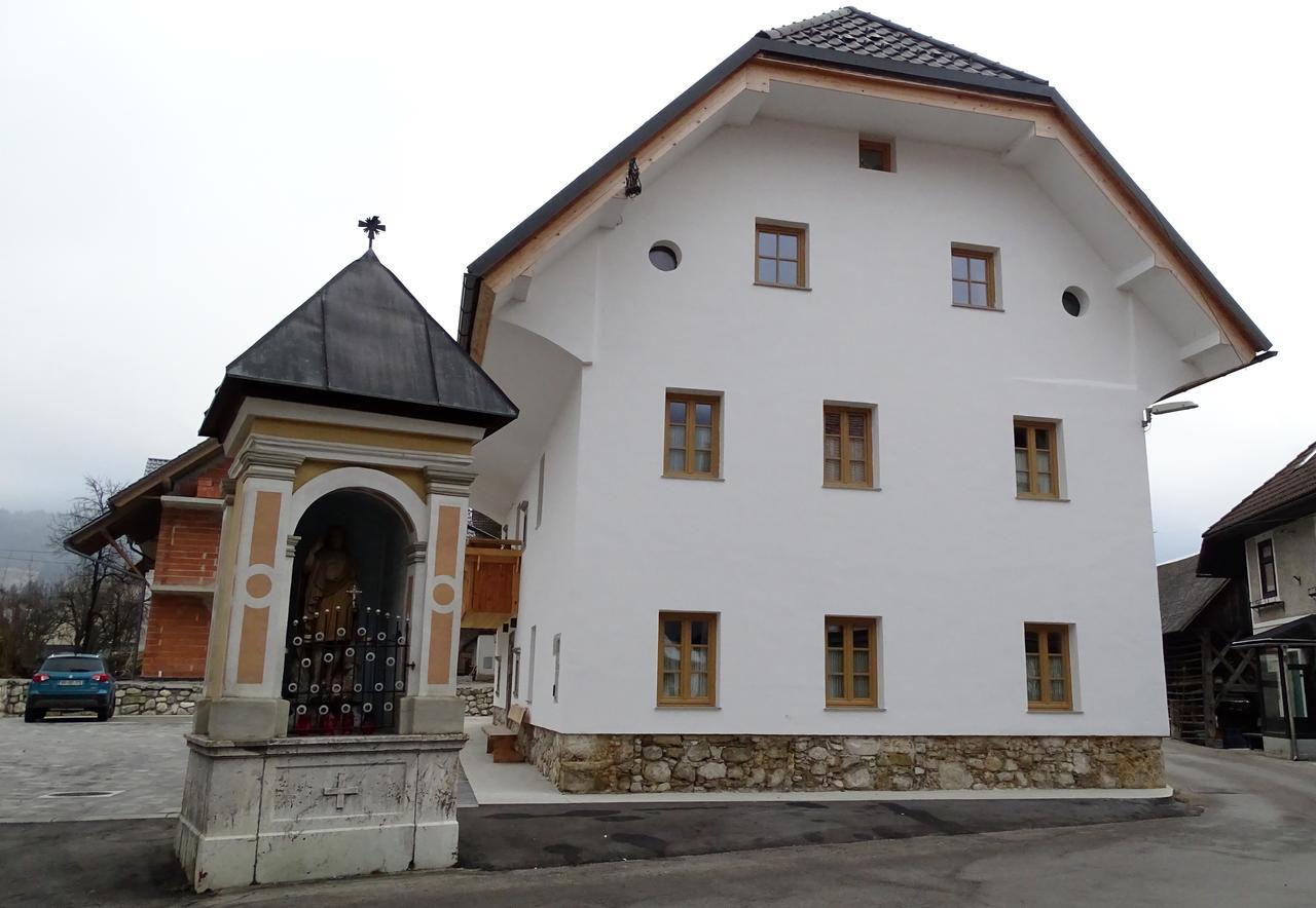 Apartmaji Pri Marodnu Bohinj Buitenkant foto
