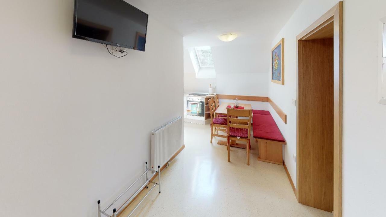 Apartmaji Pri Marodnu Bohinj Buitenkant foto
